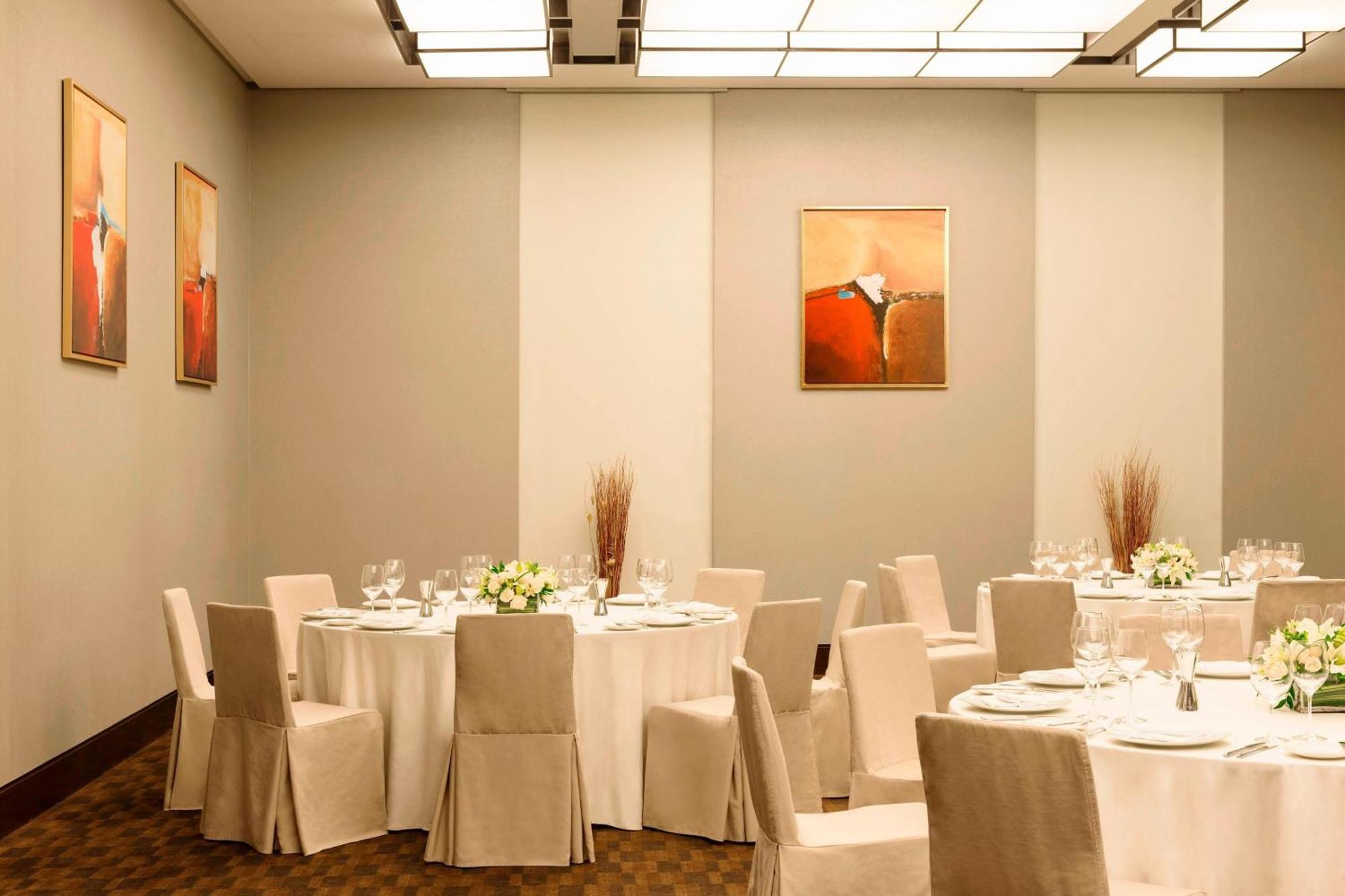 Le Meridien City Centre Bahrain Manama Eksteriør bilde The ballroom